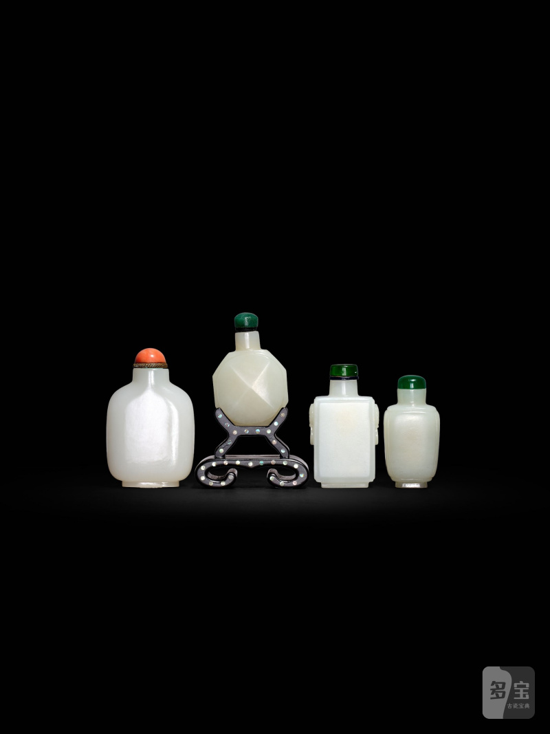 白玉鼻煙壺　一組四件 | FOUR WHITE JADE SNUFF BOTTLES - 图6